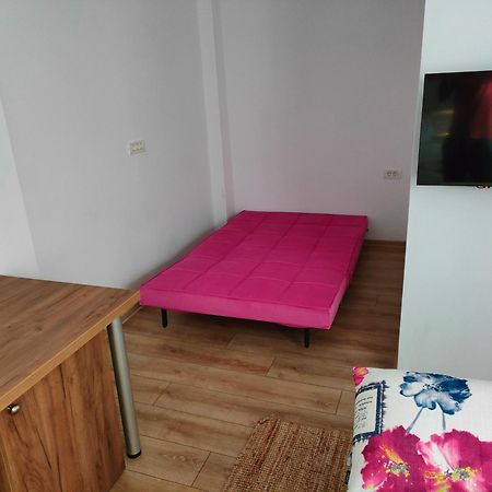 Ivavev Is Us Bythesea Constanta Bagian luar foto