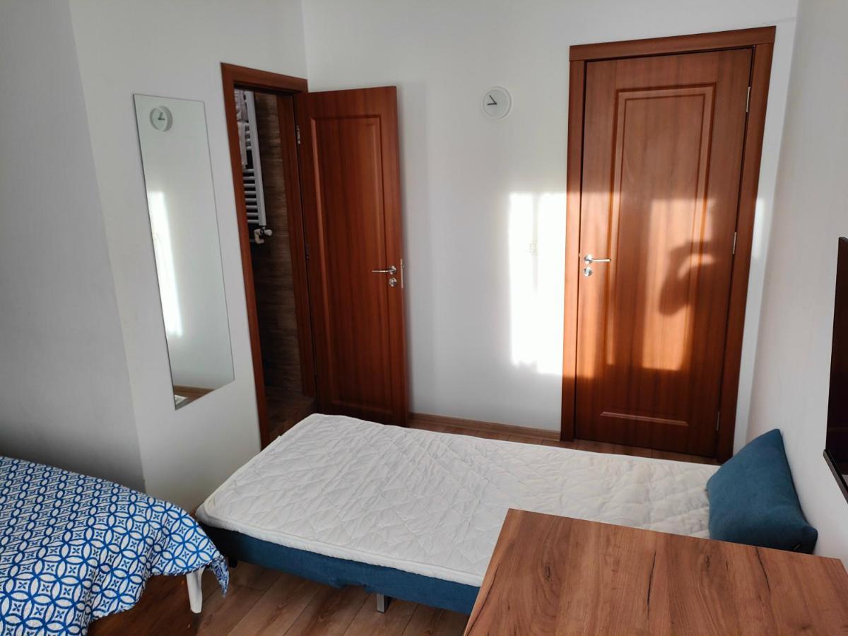 Ivavev Is Us Bythesea Constanta Bagian luar foto