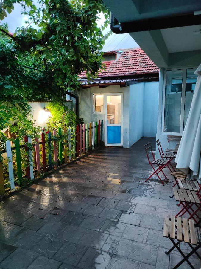 Ivavev Is Us Bythesea Constanta Bagian luar foto