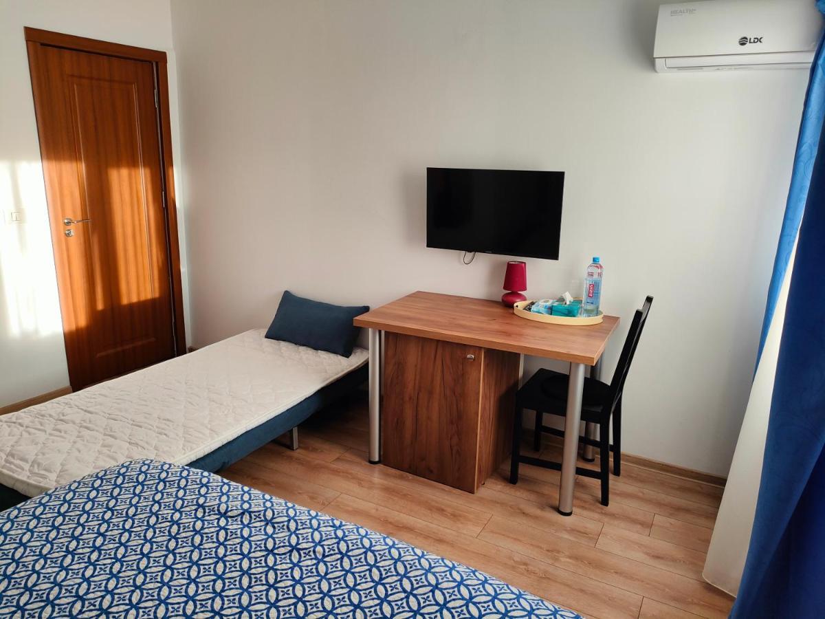 Ivavev Is Us Bythesea Constanta Bagian luar foto